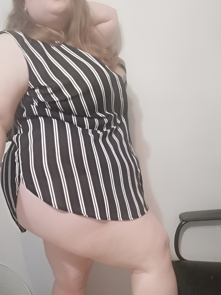 Анюта привлекальеная девушка из Абакана цена от 2000 руб