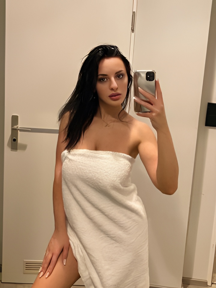 Диана привлекальеная девушка из Абакана цена от 4000 руб