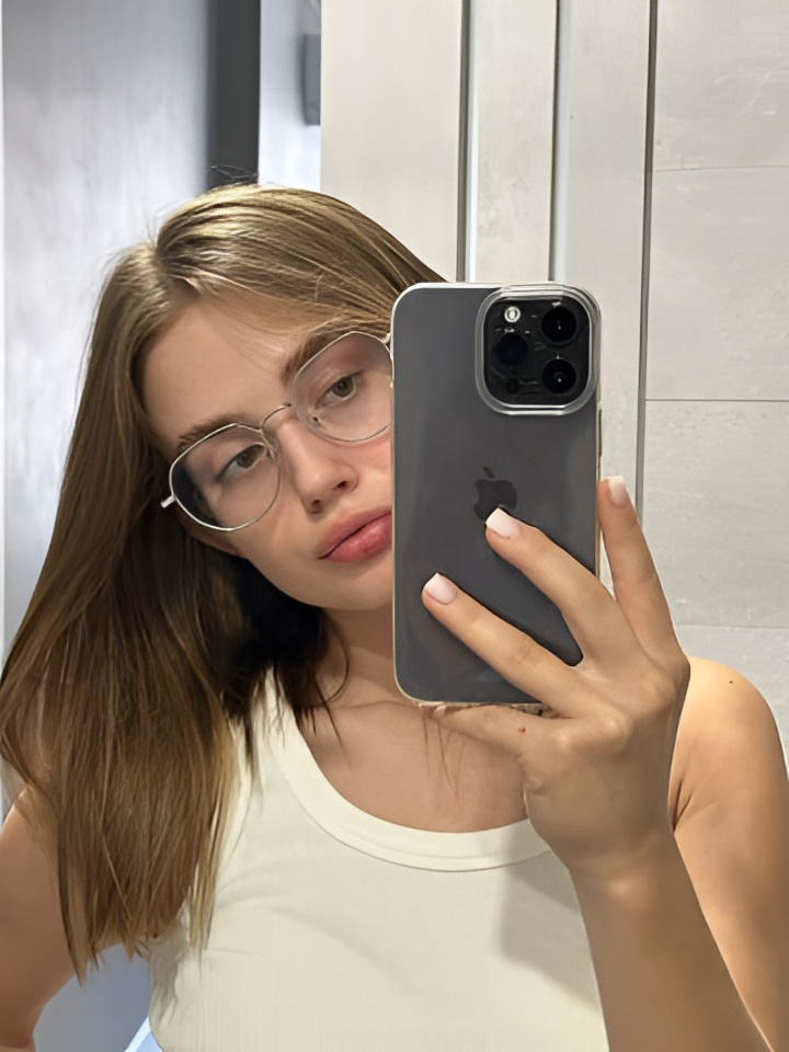 Мишель привлекальеная девушка из Абакана цена от 10000 руб