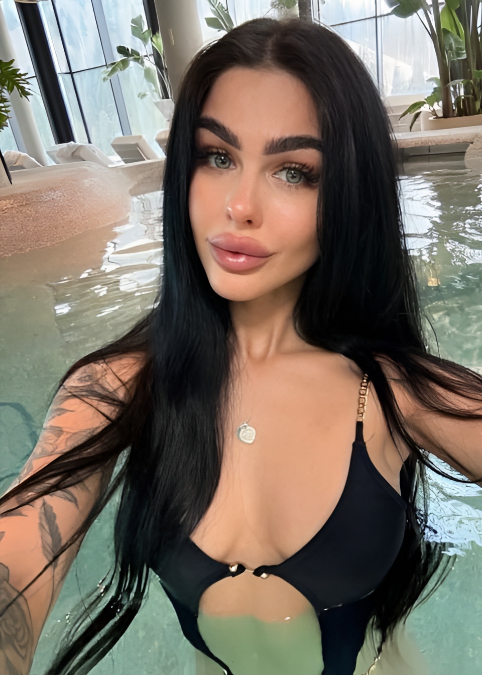 ДАШЕНЬКА привлекательная девушка из Абакана цена от 15000 руб