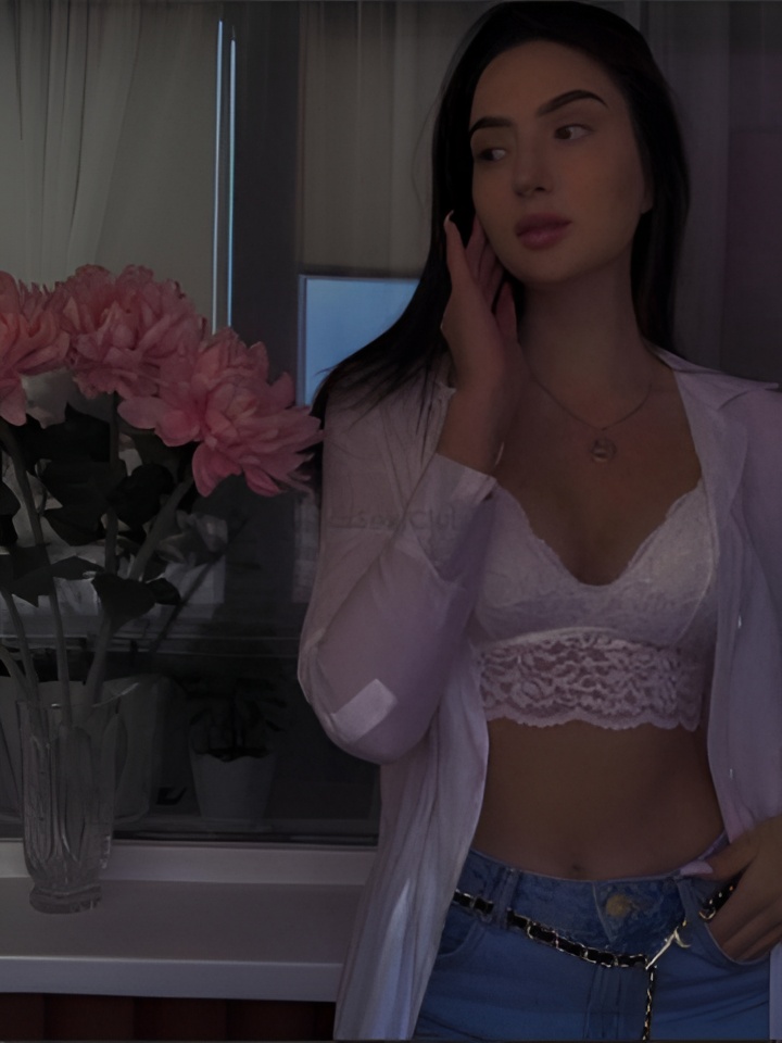 Индивидуалка Викторина, доступна для личного знакомства от 2000 руб