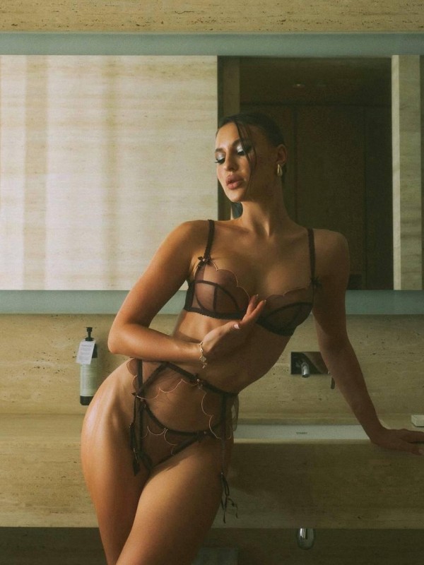 Марфа привлекательная девушка из Абакана цена от 12000 руб